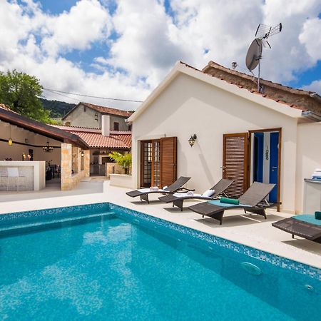 Villa Jasmine Dol  외부 사진
